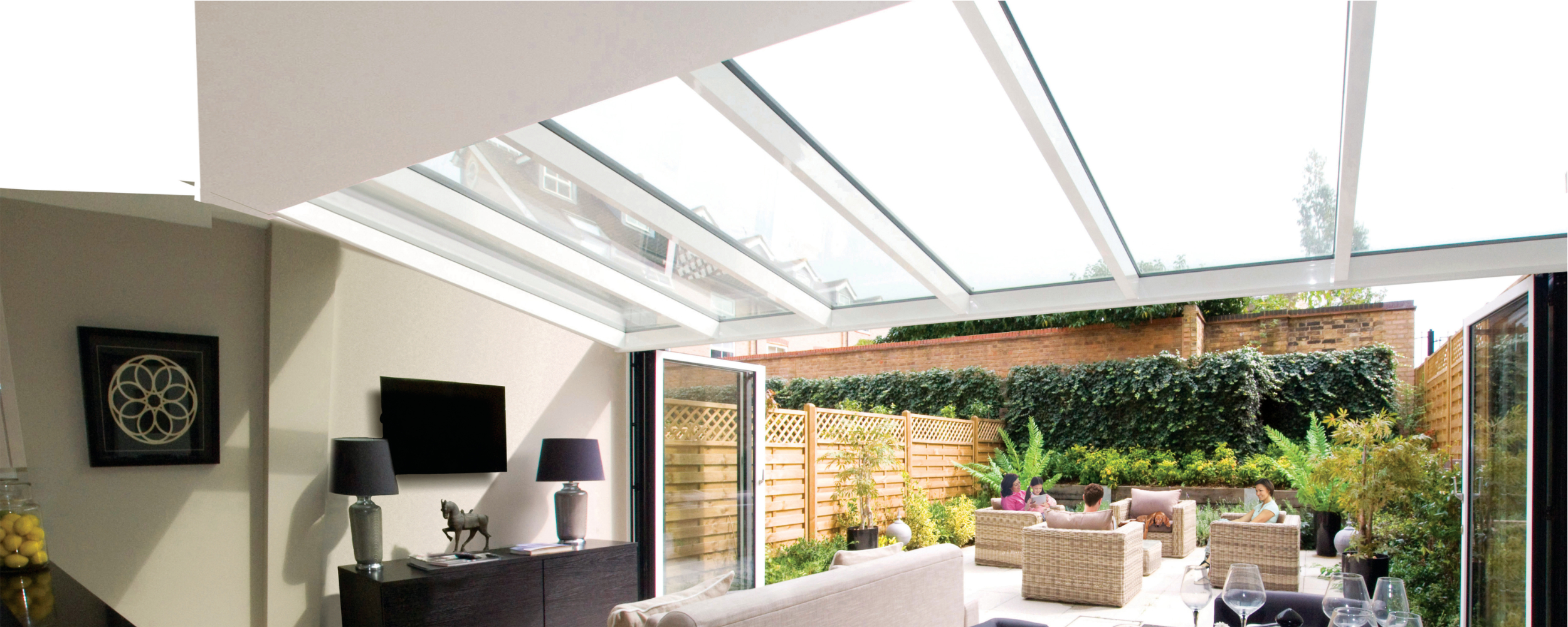 Bespoke structural glass roof installation in spectacular room setting