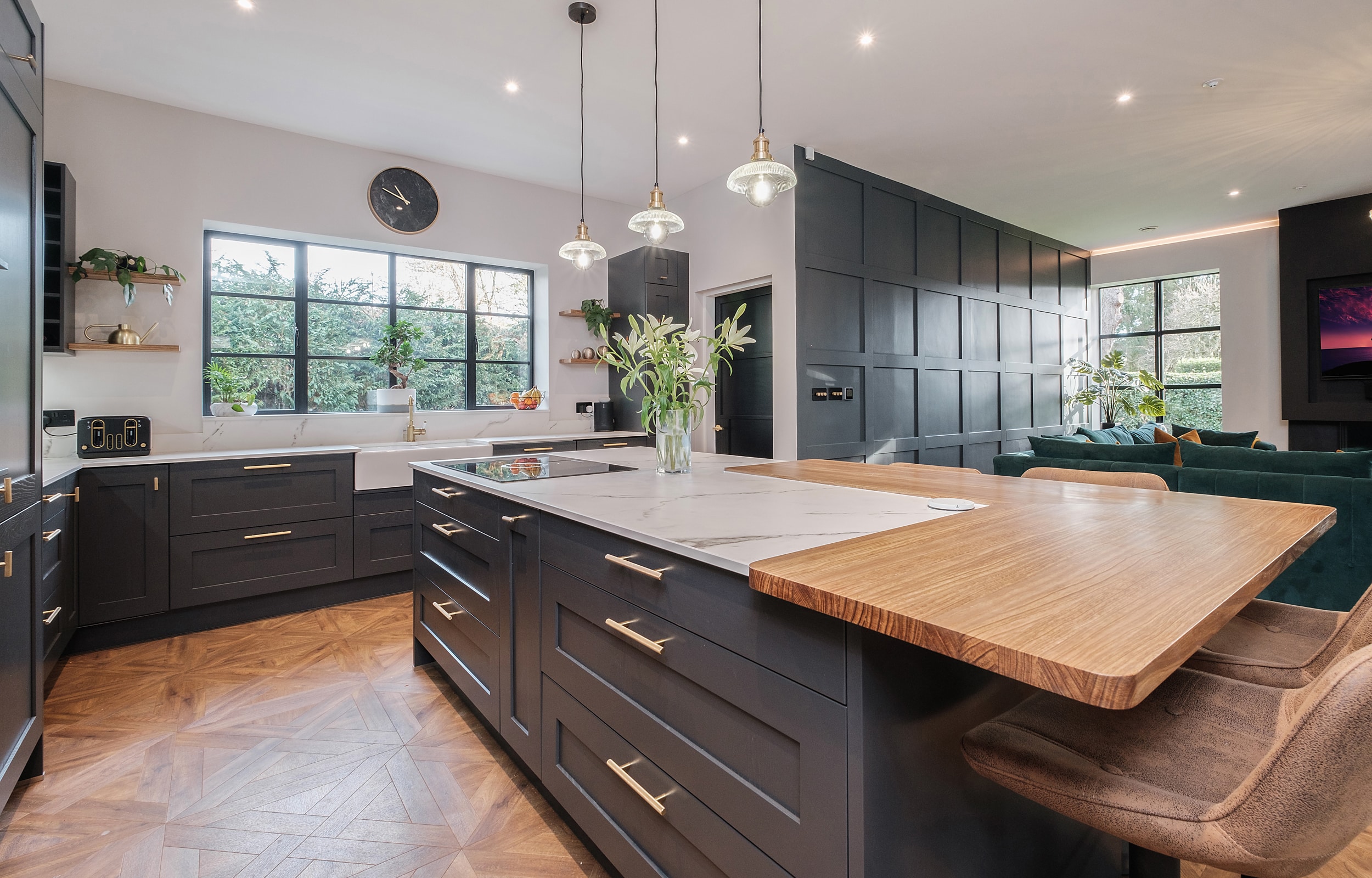 Art Deco style aluminium heritage windows