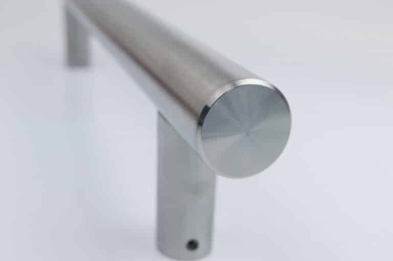 Feature Handle - Round - Straight - Stainless Steel