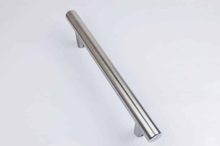 Feature Handle - Round - Straight - Stainless Steel
